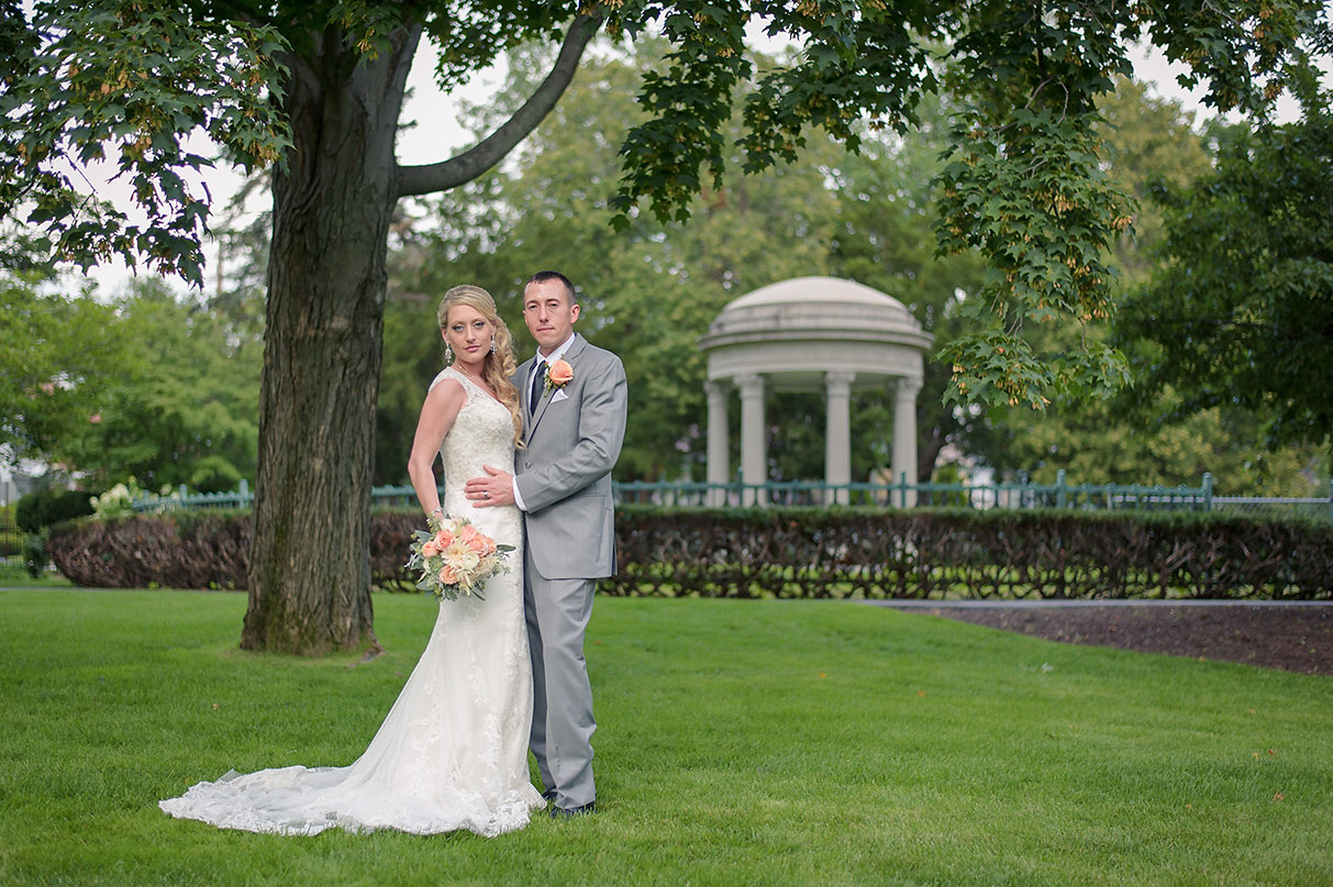 Manchester NH Wedding :: Tom + Sara