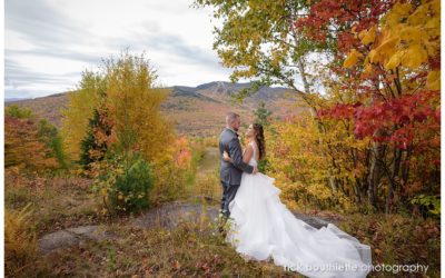A Lovely Wedding During Peak Fall Foliage :: Alex & Amanda